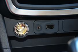 2017款海马福美来