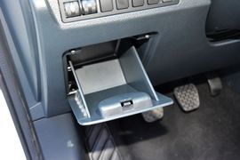 2017款海马福美来