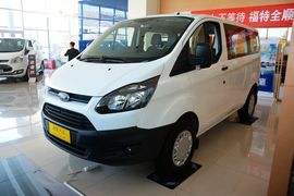 2017款福特新全顺2.0T汽油多功能商用车短轴低顶