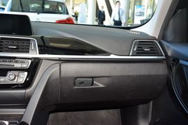 2017款宝马320Li