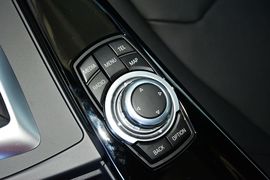 2017款宝马320Li
