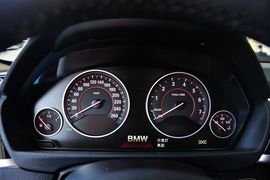 2017款宝马320Li