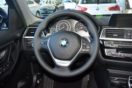 2017款宝马320Li