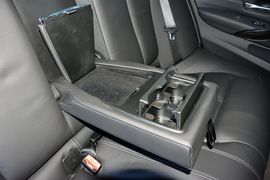 2017款宝马320Li豪华设计套装