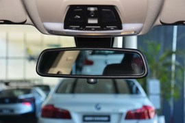 2017款宝马320Li豪华设计套装
