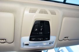 2017款宝马320Li豪华设计套装