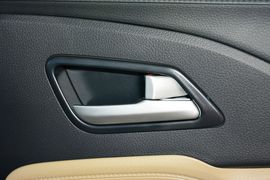 2017款海马福美来