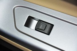 2017款海马福美来