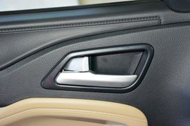 2017款海马福美来