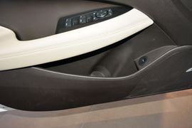 2016款别克君越混合动力