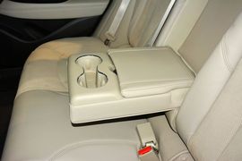 2016款别克君越混合动力