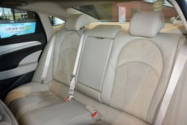 2016款别克君越混合动力