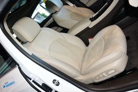 2016款别克君越混合动力