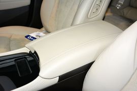 2016款别克君越混合动力