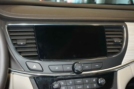 2016款别克君越混合动力