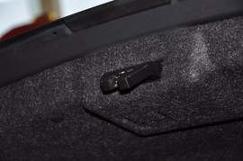 2009款马自达睿翼2.0L豪华型