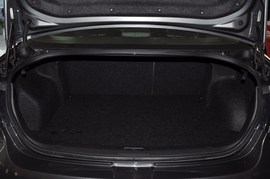 2009款马自达睿翼2.0L豪华型