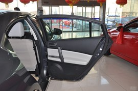 2009款马自达睿翼2.0L豪华型