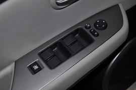 2009款马自达睿翼2.0L豪华型