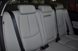 2009款马自达睿翼2.0L豪华型