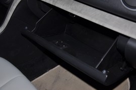 2009款马自达睿翼2.0L豪华型