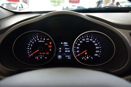 2016款起亚智跑2.0L自动两驱版GL