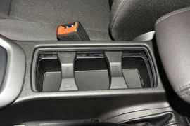 2017款福特福克斯两厢1.6L手动舒适型智行版