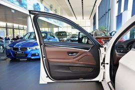 2017款宝马528Li