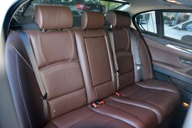 2017款宝马528Li
