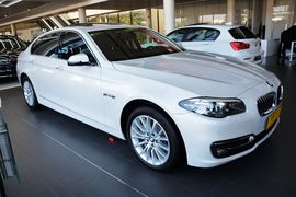 2017款宝马528Li