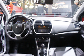 铃木SX4