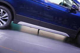 铃木SX4