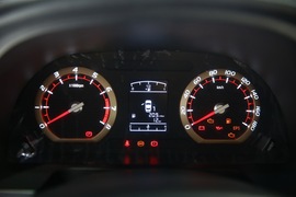 2017款东风风行全新菱智M5