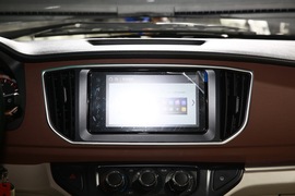 2017款东风风行全新菱智M5