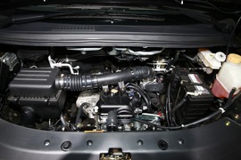 2017款东风风行全新菱智M5