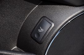 2010款奔驰C63