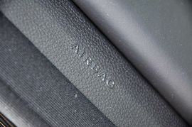 2010款奔驰C63