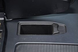 2010款奔驰C63