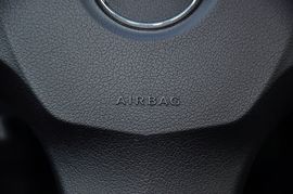 2010款奔驰C63