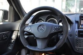 2010款奔驰C63