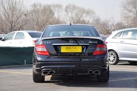 2010款奔驰C63