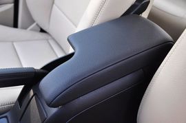 2009款奔驰B200豪华型