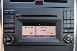2009款奔驰B200豪华型