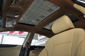 2011款北京现代索纳塔八2.4L