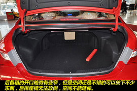 2011款北京现代索纳塔八2.4L