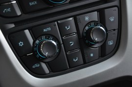 2010款别克英朗GT