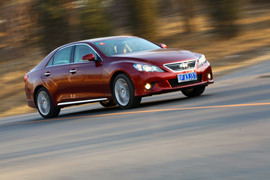 丰田锐志深度测试