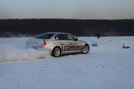 2011BMW精英驾驶培训实拍图片