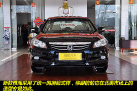 2011款广汽本田雅阁2.4EX到店实拍图解