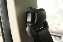 2011款风神H30试驾实拍